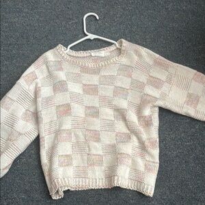 Across America Women’s Checkered Vintage Sweater